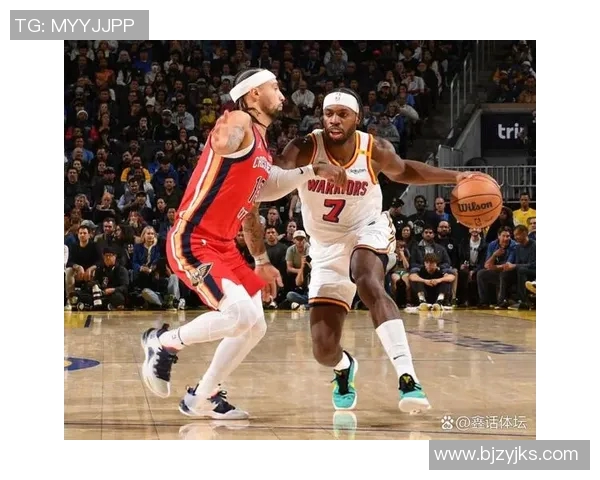 勇士队在对阵鹈鹕的比赛中狂砍13记三分球展现强大火力