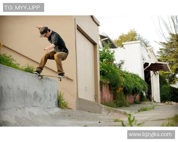 杨伟独家分享滑板技巧与心得体会助你快速提升滑板水平 杨伟独家分享滑板技巧与心得体会助你快速提升滑板水平